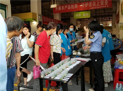 抽檢與送檢雙管齊下，筑牢佳節食品安全防線——遂溪縣市場監督管理局開展專項監督檢查活動